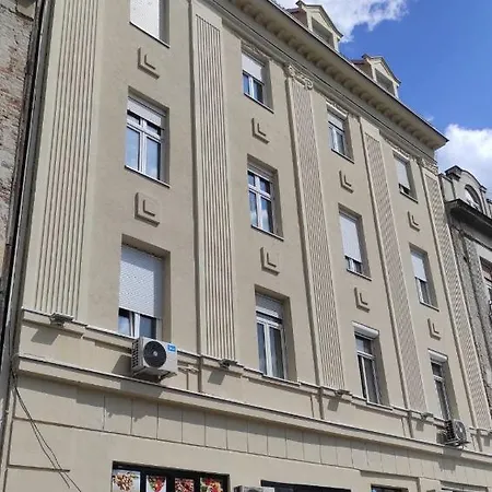 Andreja Lejlighed Beograd